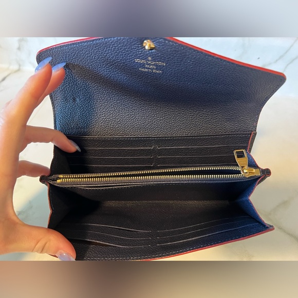 Louis Vuitton Sarah Wallet Empreinte - Picture 3 of 9